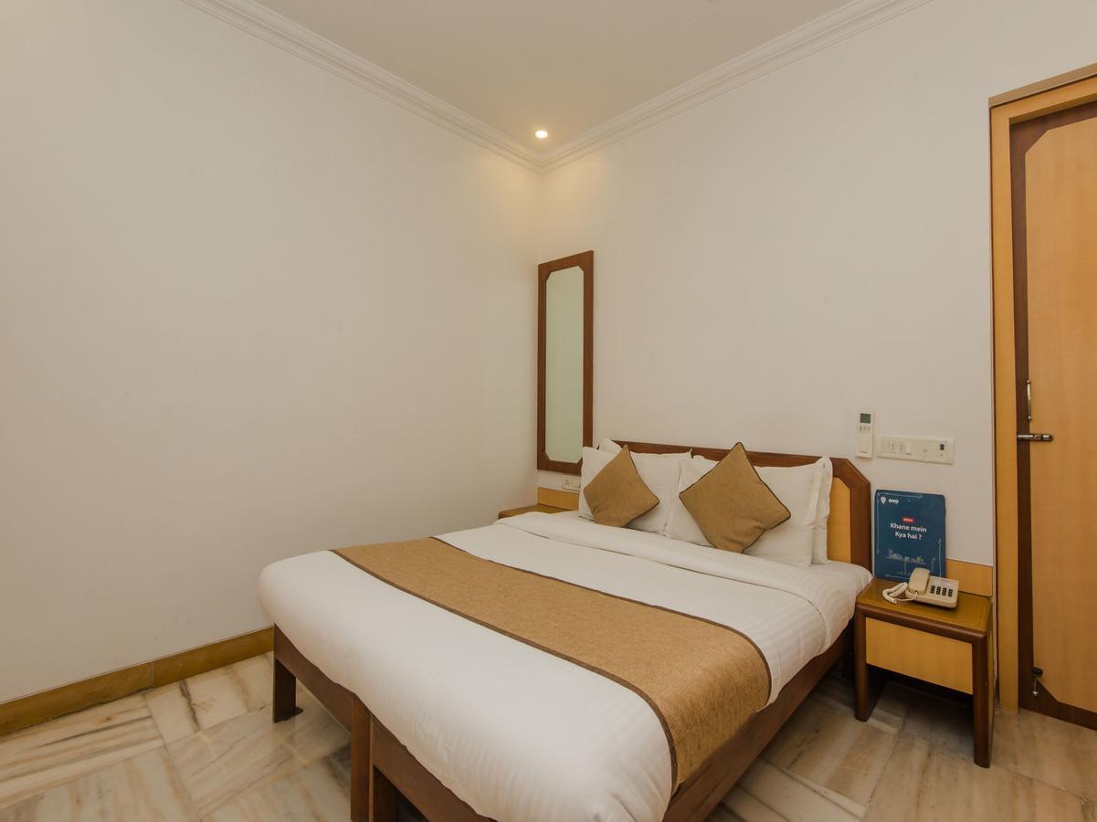 Accord Hotel Mumbai Exterior foto